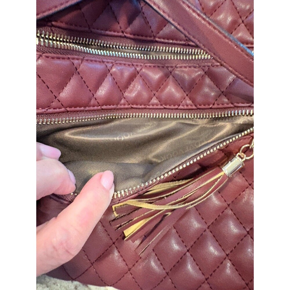 LOVEVOOK Quilted Vegan Leather Crossbody Purse – Adjustable Strap, Burgundy NWOT - Picture 8 of 12
